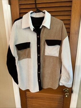 Blu Pepper Colorblock Corduroy Button-Up Shirt/jacket